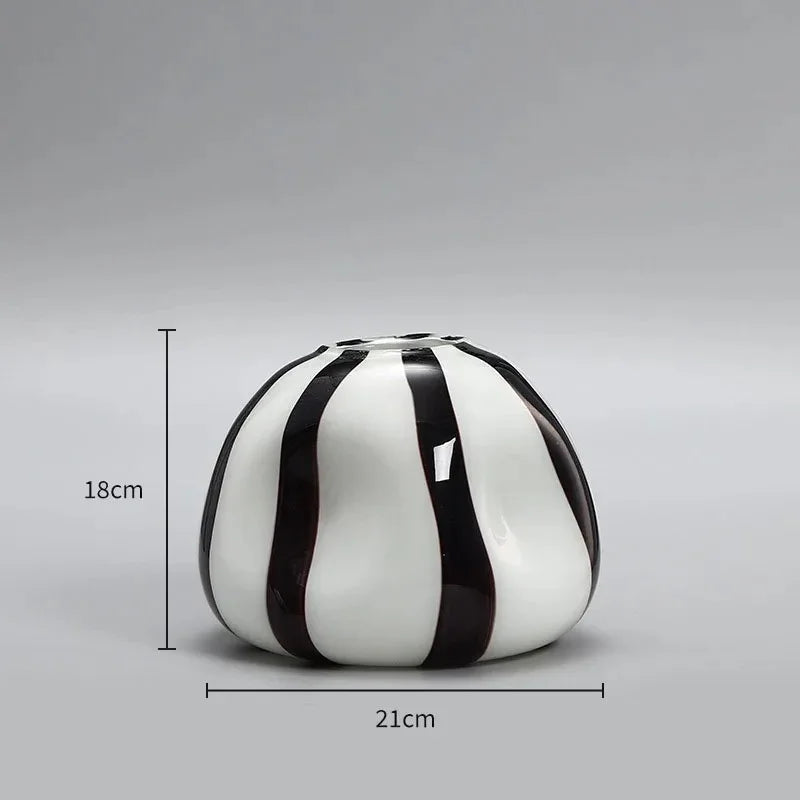 Zelndirra Glass Pumpkin Vase