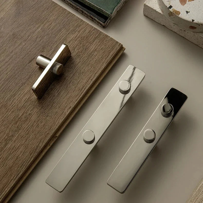 Zelsita Door & Cabinet Handle