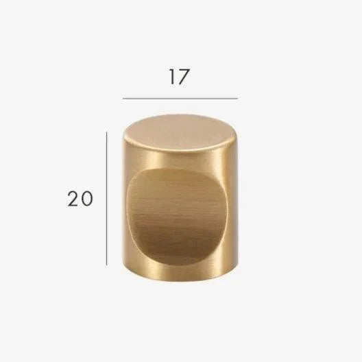 Zorlessa Brass Knobs